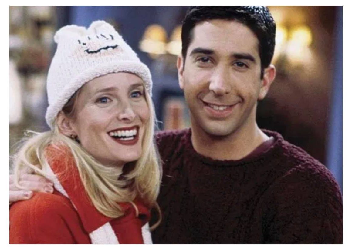 Jane Sibbett as Carol and David Schwimmer as Ross in Friends